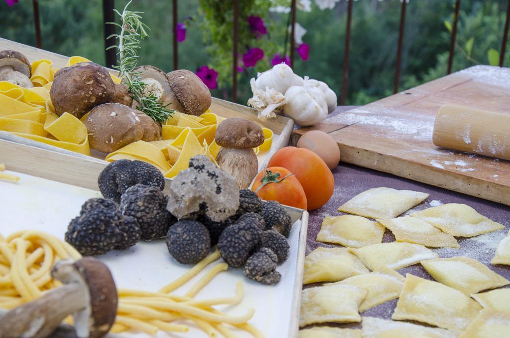 La Locanda Di Ortimino Montespertoli Buitenkant foto